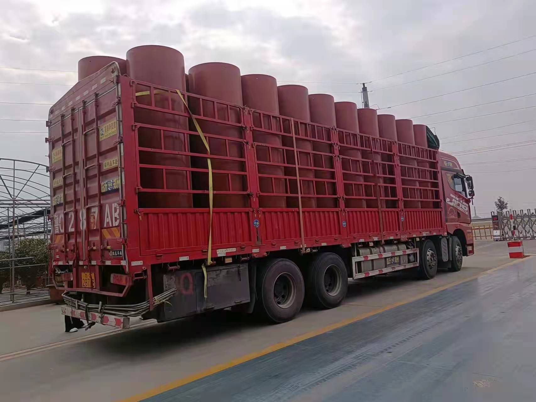 對于新型聚乙烯隧道逃生管道的特點及要求(圖1) 對于新型聚乙烯隧道逃生管道的特點及要求(圖1)